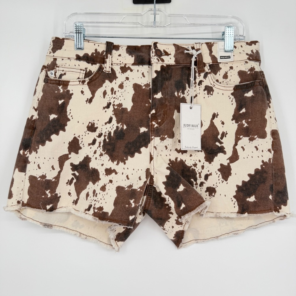 NWT Judy Blue Denim Shorts Brown Cream Cow Print High Waist Cutoff Raw Hem XL - Picture 2 of 14